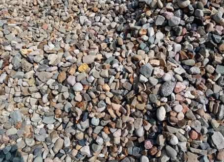 kamień otoczak frakcja 16/32 mm na dachy płaskie, balastowe
